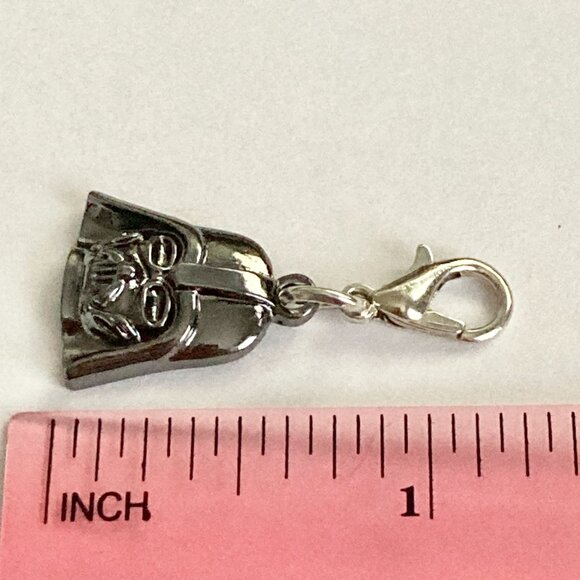 Star Wars Darth Vader The Mandalorian Clip On Charm Zipper Pull Backpack Bag - Picture 10 of 10